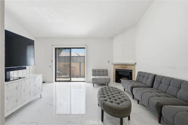 44550 15th Street East 8, Lancaster, CA 93535