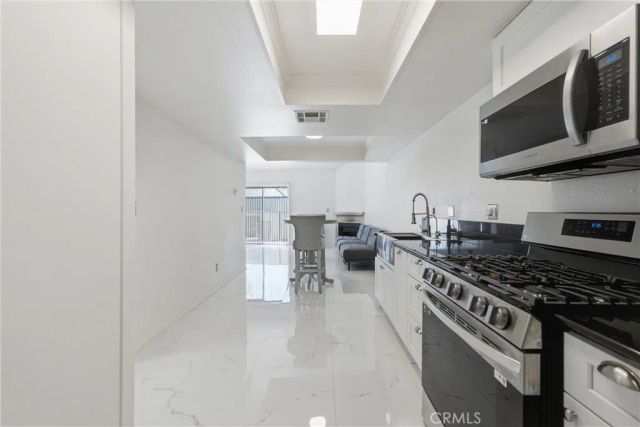 44550 15th Street East 8, Lancaster, CA 93535