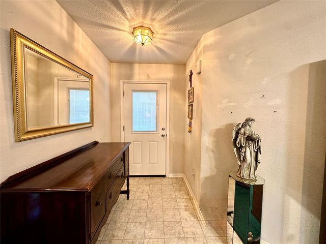 314 Rouen Drive, Port Lavaca, TX 77979