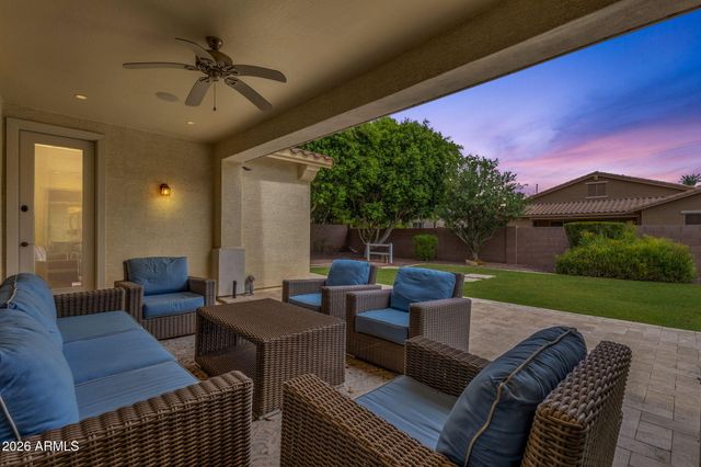 1232 E ZION Way, Chandler, AZ 85249