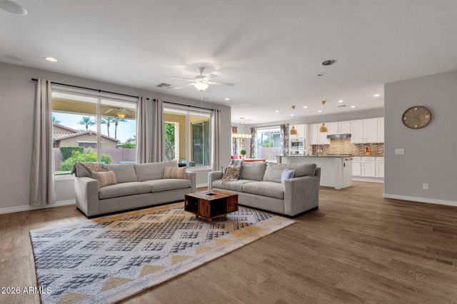 1232 E ZION Way, Chandler, AZ 85249