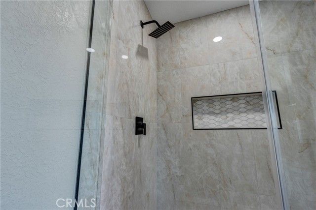 6572 Merced, Oak Hills, CA 92344