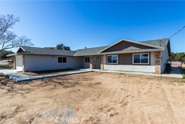 6572 Merced, Oak Hills, CA 92344