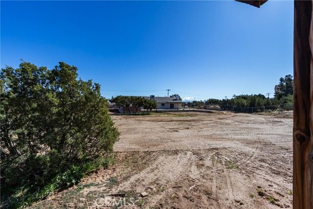 6572 Merced, Oak Hills, CA 92344