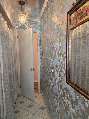 3 Perrelli Ln, Jefferson Twp., NJ 07438