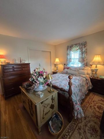 3 Perrelli Ln, Jefferson Twp., NJ 07438