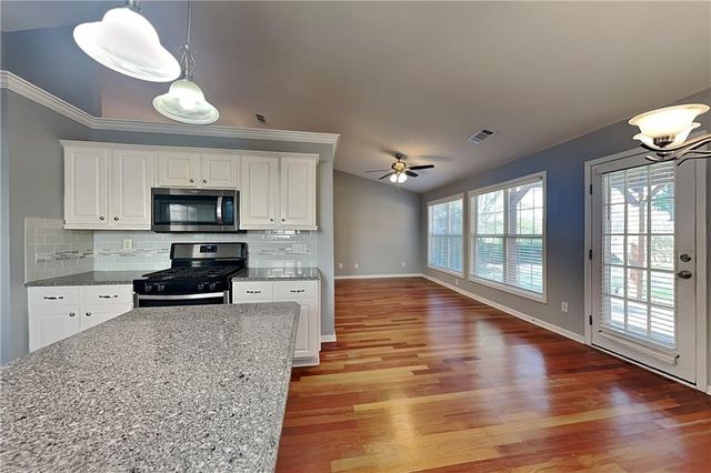 1012 Fairmont Park Drive, Dacula, GA 30019