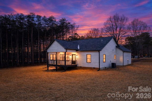 548 Car Farm Road, Lincolnton, NC 28092