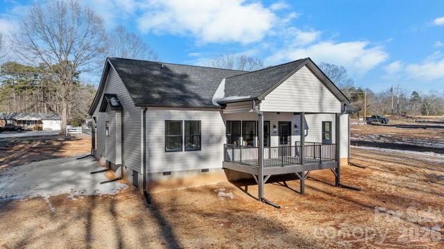 548 Car Farm Road, Lincolnton, NC 28092