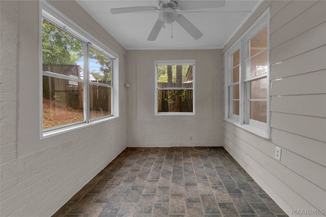 1904 YARBROUGH Street, Montgomery, AL 36110