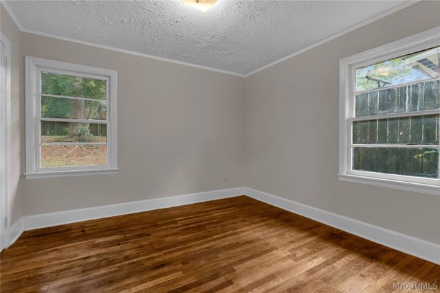 1904 YARBROUGH Street, Montgomery, AL 36110
