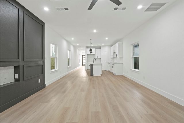 4228 Aztec, Dallas, TX 75216