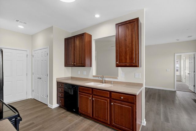 106 Meadowvale Lane, Moncks Corner, SC 29461