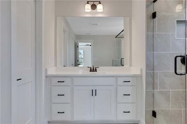 308 Bull Shoals Way, Hoschton, GA 30548