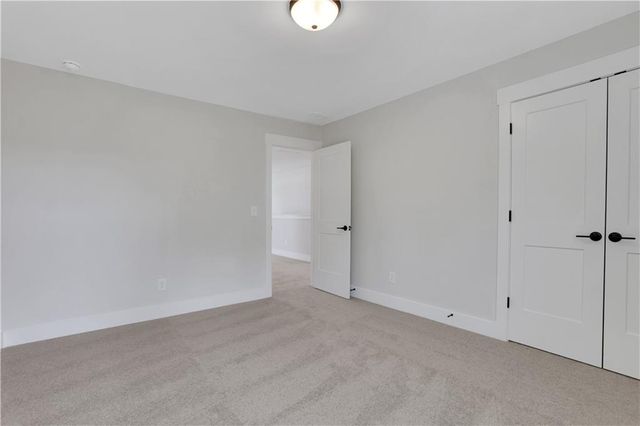 308 Bull Shoals Way, Hoschton, GA 30548