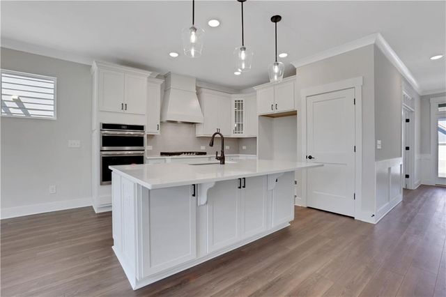 308 Bull Shoals Way, Hoschton, GA 30548