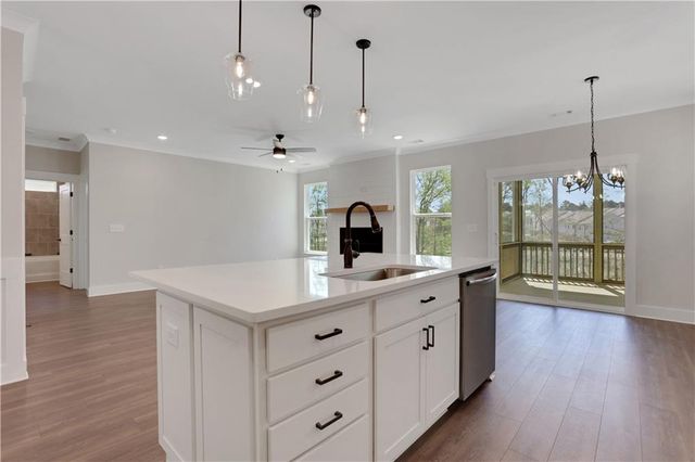 308 Bull Shoals Way, Hoschton, GA 30548