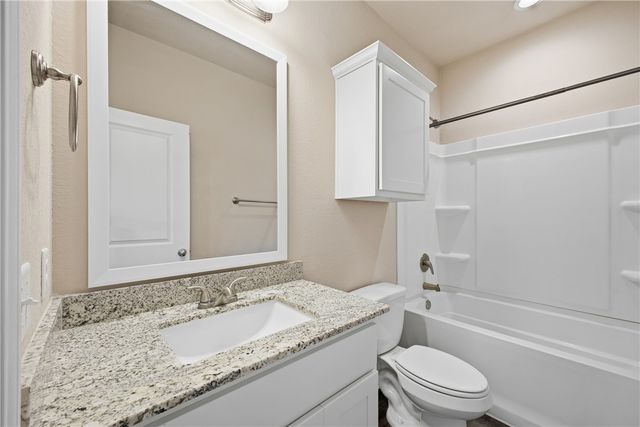 536 Momma Bear Drive, College Station, TX 77845