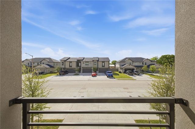 536 Momma Bear Drive, College Station, TX 77845