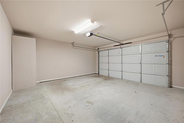 536 Momma Bear Drive, College Station, TX 77845