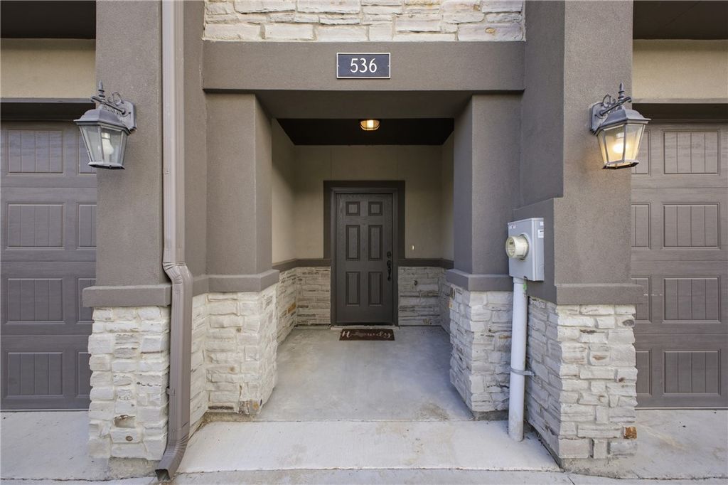 536 Momma Bear Drive, College Station, TX 77845 — photo 3