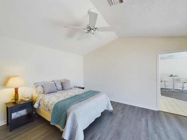 6256 Mirror Lake Court, 6256, Sebastian, FL 32958
