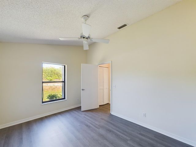 6256 Mirror Lake Court, 6256, Sebastian, FL 32958