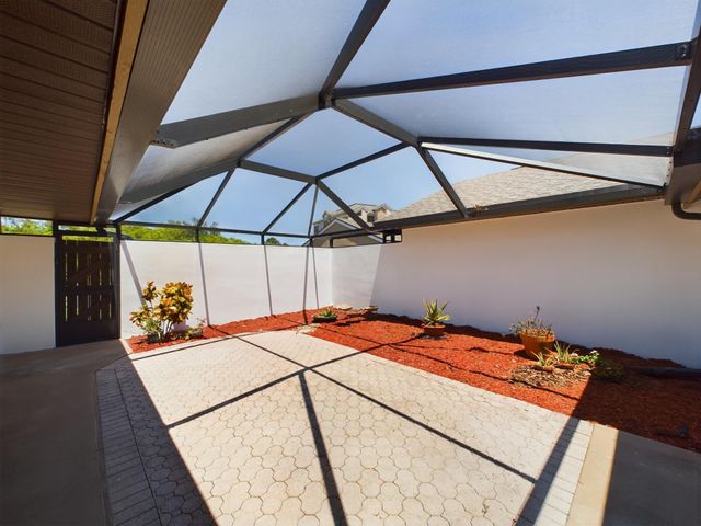 6256 Mirror Lake Court, 6256, Sebastian, FL 32958