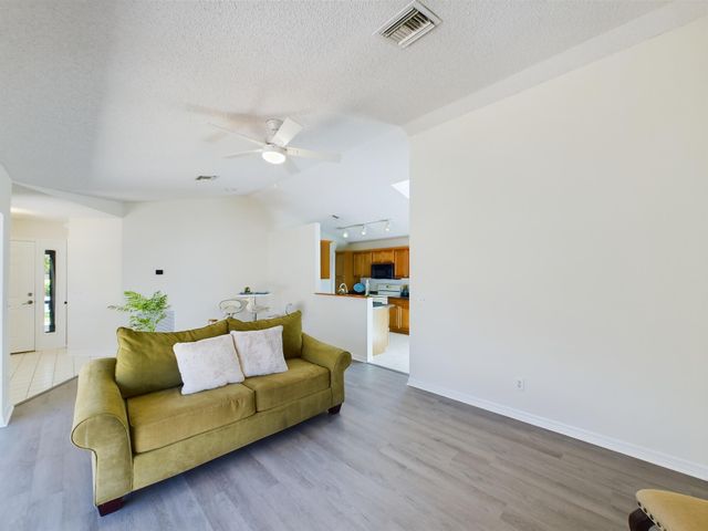 6256 Mirror Lake Court, 6256, Sebastian, FL 32958