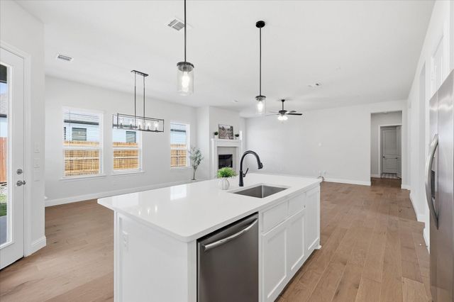 4017 Alpine Street, Midlothian, TX 76065