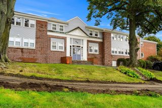 210 Washington St 11, Peabody, MA 01960