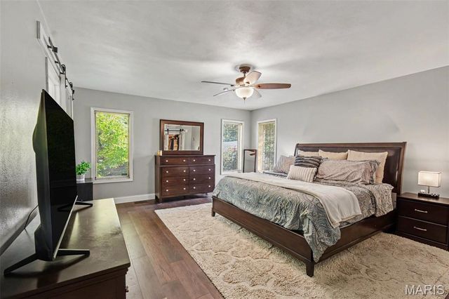 220 Lake Stratford Drive, Fairview Heights, IL 62208