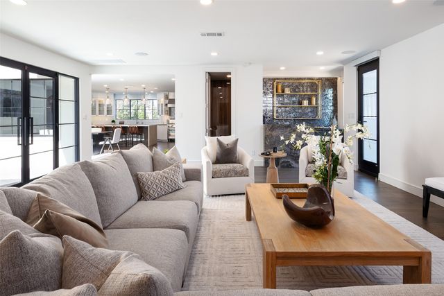 4700 Dorset Road, Dallas, TX 75229