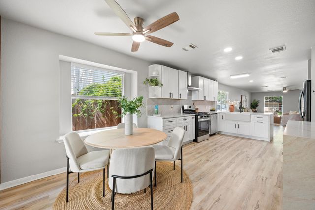 2511 Claudia DR, Leander, TX 78641