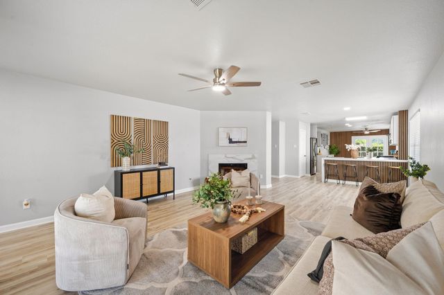 2511 Claudia DR, Leander, TX 78641