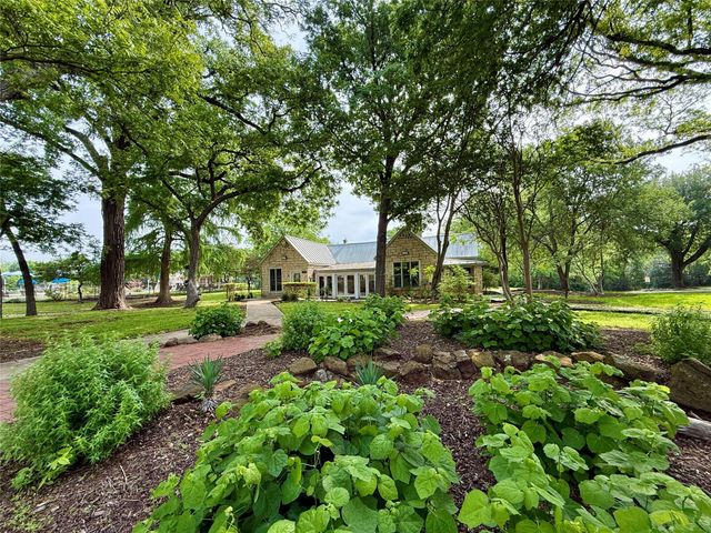 2511 Claudia DR, Leander, TX 78641