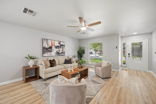 2511 Claudia DR, Leander, TX 78641
