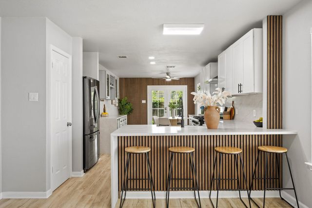2511 Claudia DR, Leander, TX 78641