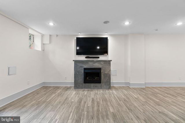 1308 SHEPHERD ST NW, Washington, DC 20011