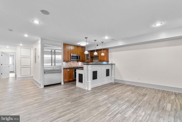 1308 SHEPHERD ST NW, Washington, DC 20011