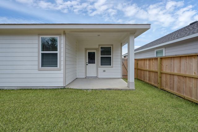 516 Monarch Trail, Huntsville, TX 77340