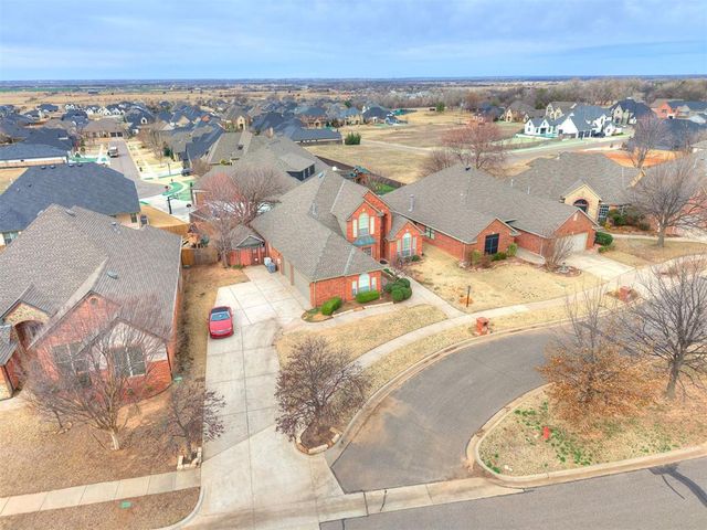 3100 Pine Hill Road, Norman, OK 73072