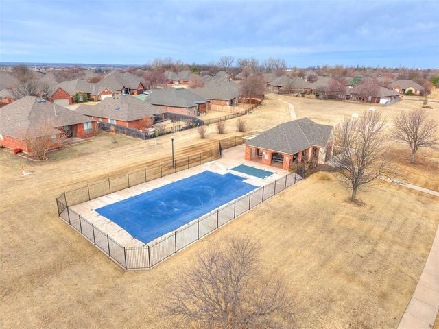 3100 Pine Hill Road, Norman, OK 73072