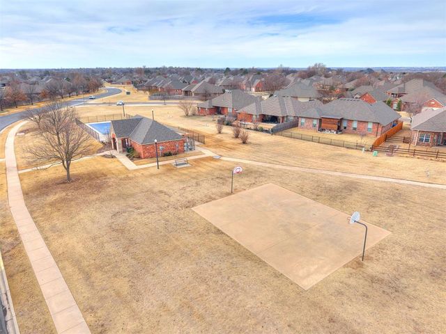3100 Pine Hill Road, Norman, OK 73072