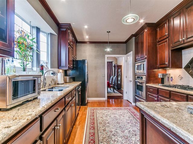 3100 Pine Hill Road, Norman, OK 73072