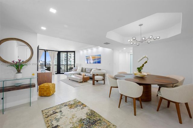 20191 E Country Club Dr 2202, Aventura, FL 33180