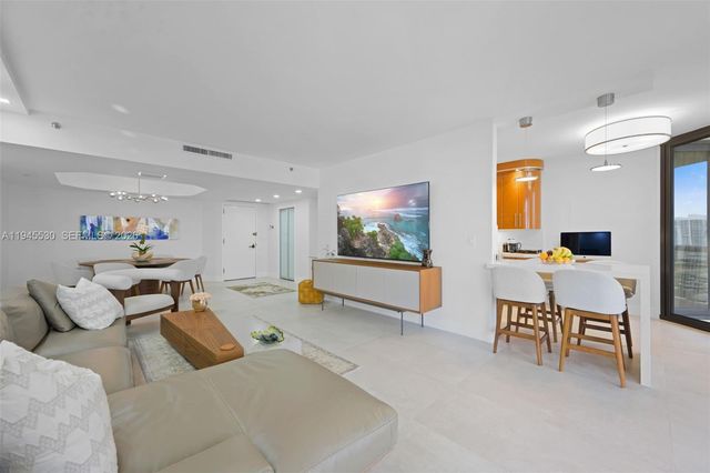 20191 E Country Club Dr 2202, Aventura, FL 33180