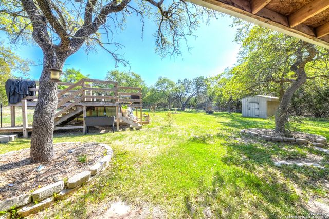 2294 Johnson Rd, Canyon Lake, TX 78133