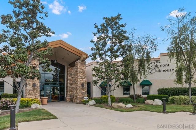 977 Blackhawk Dr, Beaumont, CA 92223