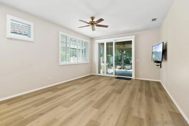 977 Blackhawk Dr, Beaumont, CA 92223
